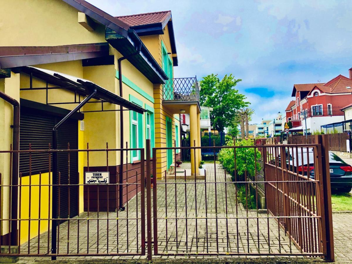Dom Goscinny U Jacka Rewal Bagian luar foto